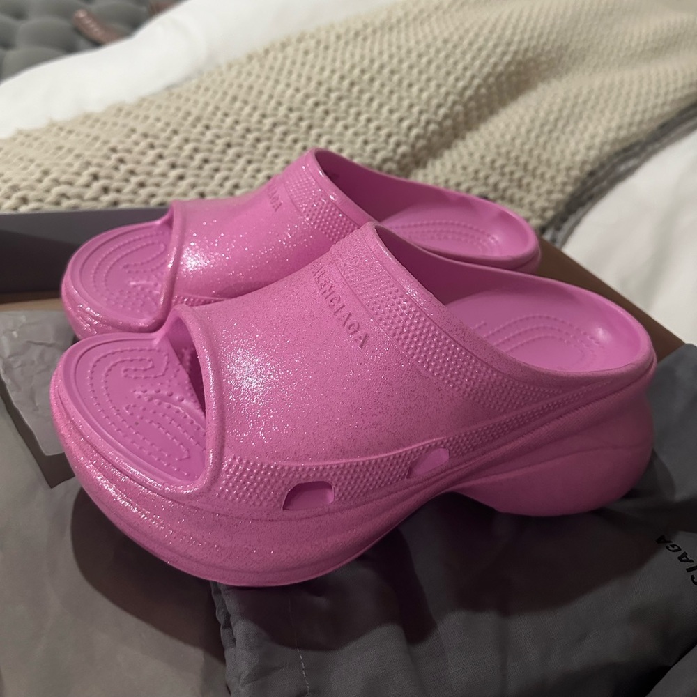 Balenciaga crocs